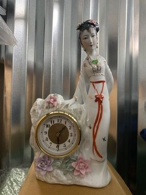 Vintage Porcelain Geisha Figurine Desk Clock - Hand Painted Floral - NIB